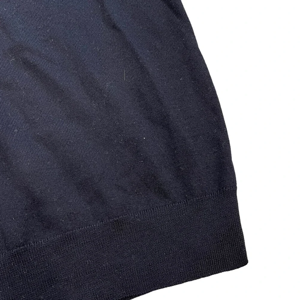 Bloomingdale’s Men’s Navy Knit Vest L